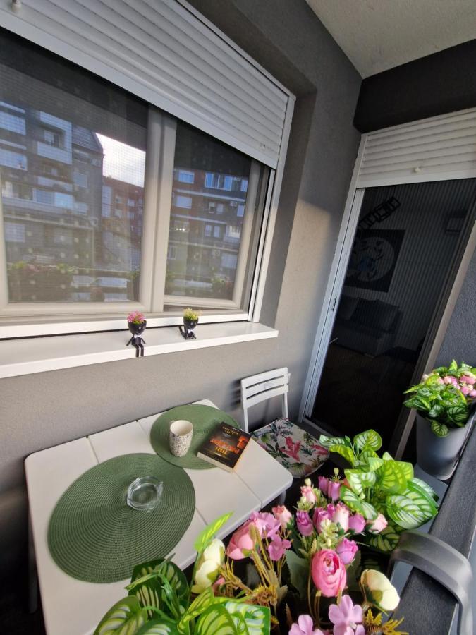 Apartman Astra Сремска-Митровица Экстерьер фото